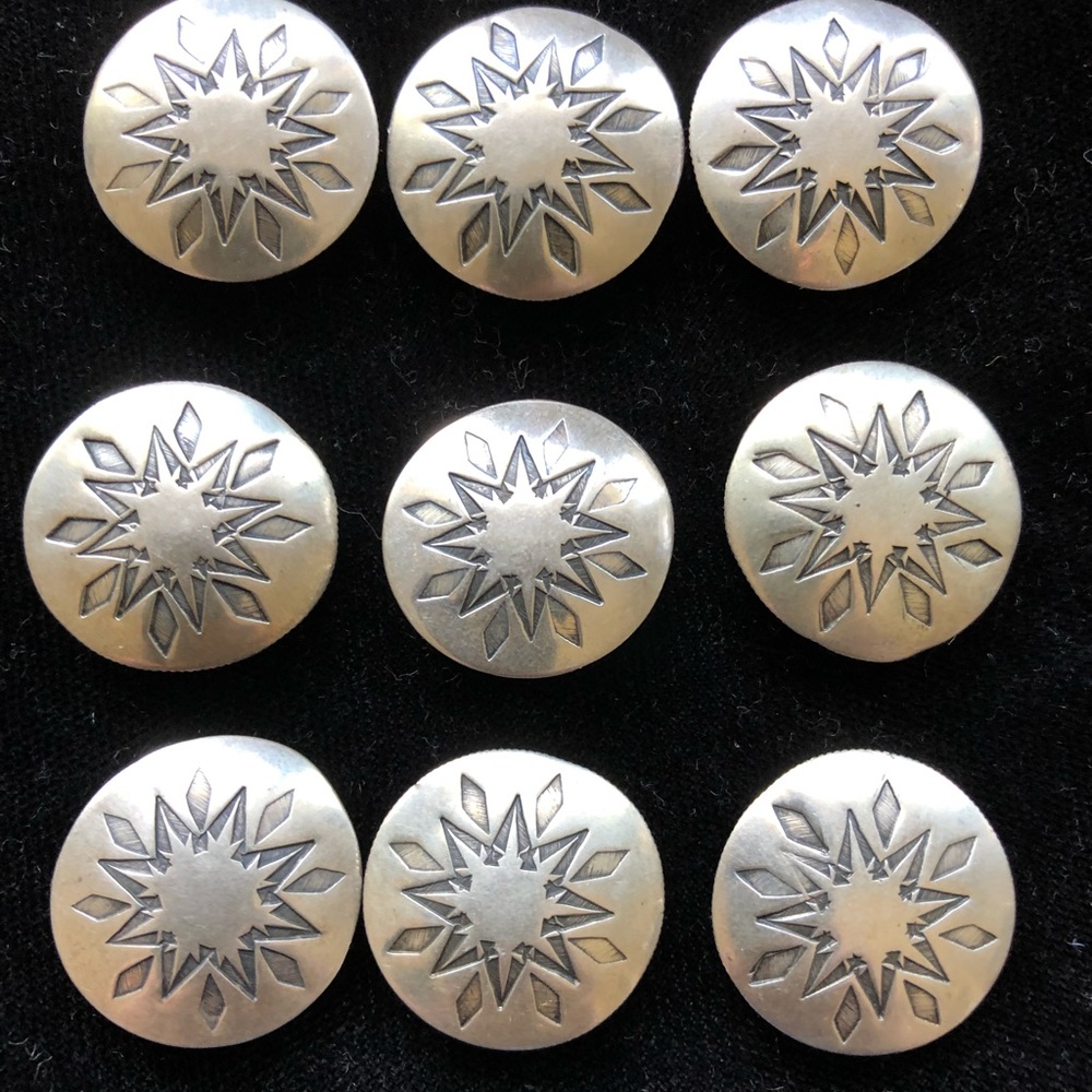 9 silver button covers